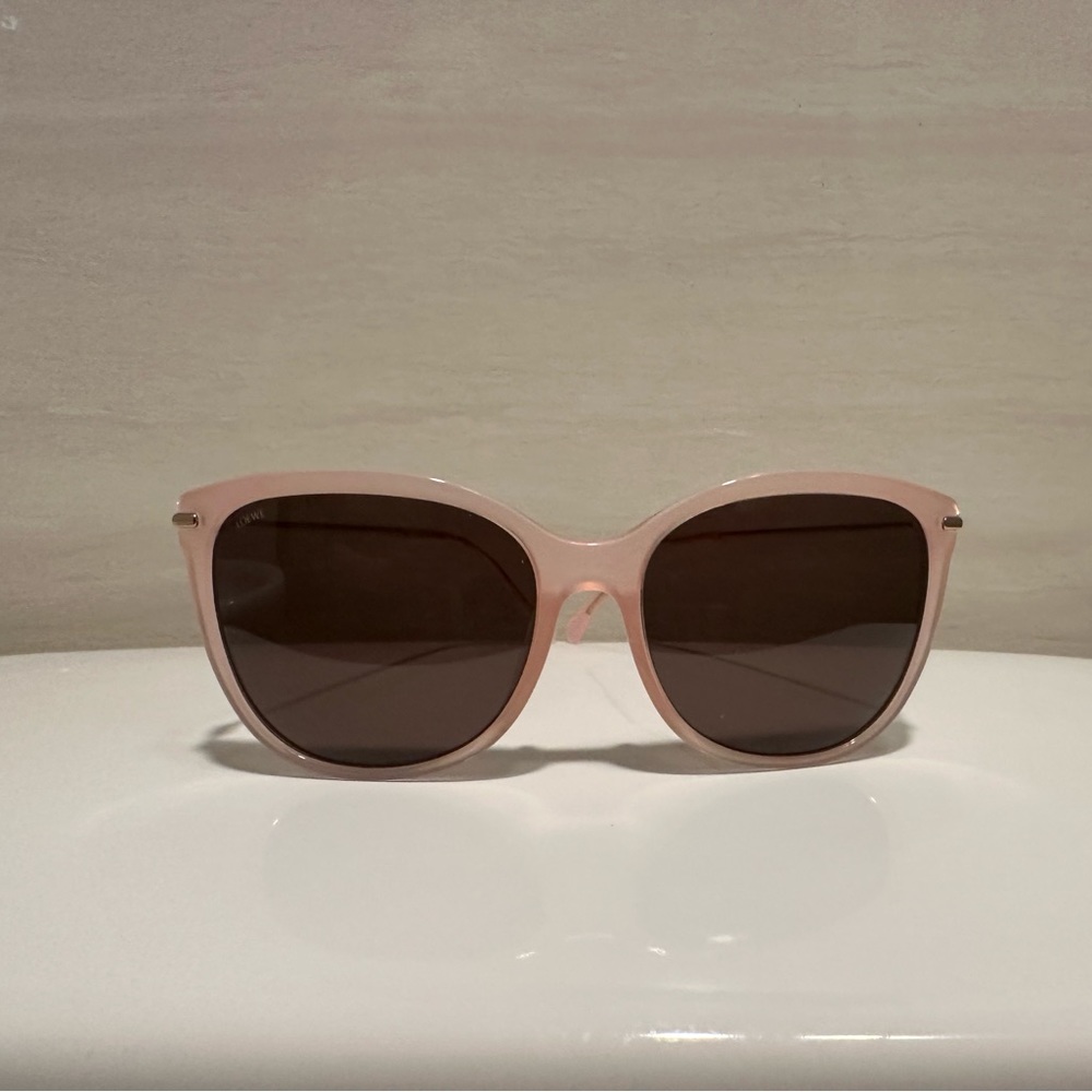 Light pink think Loewe sunglasses